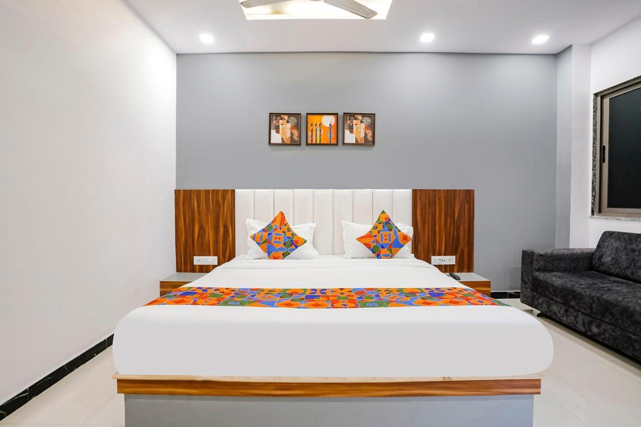 Fabhotel Magnus سورات المظهر الخارجي الصورة