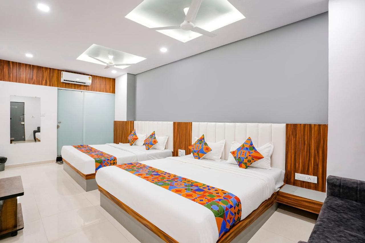 Fabhotel Magnus سورات المظهر الخارجي الصورة