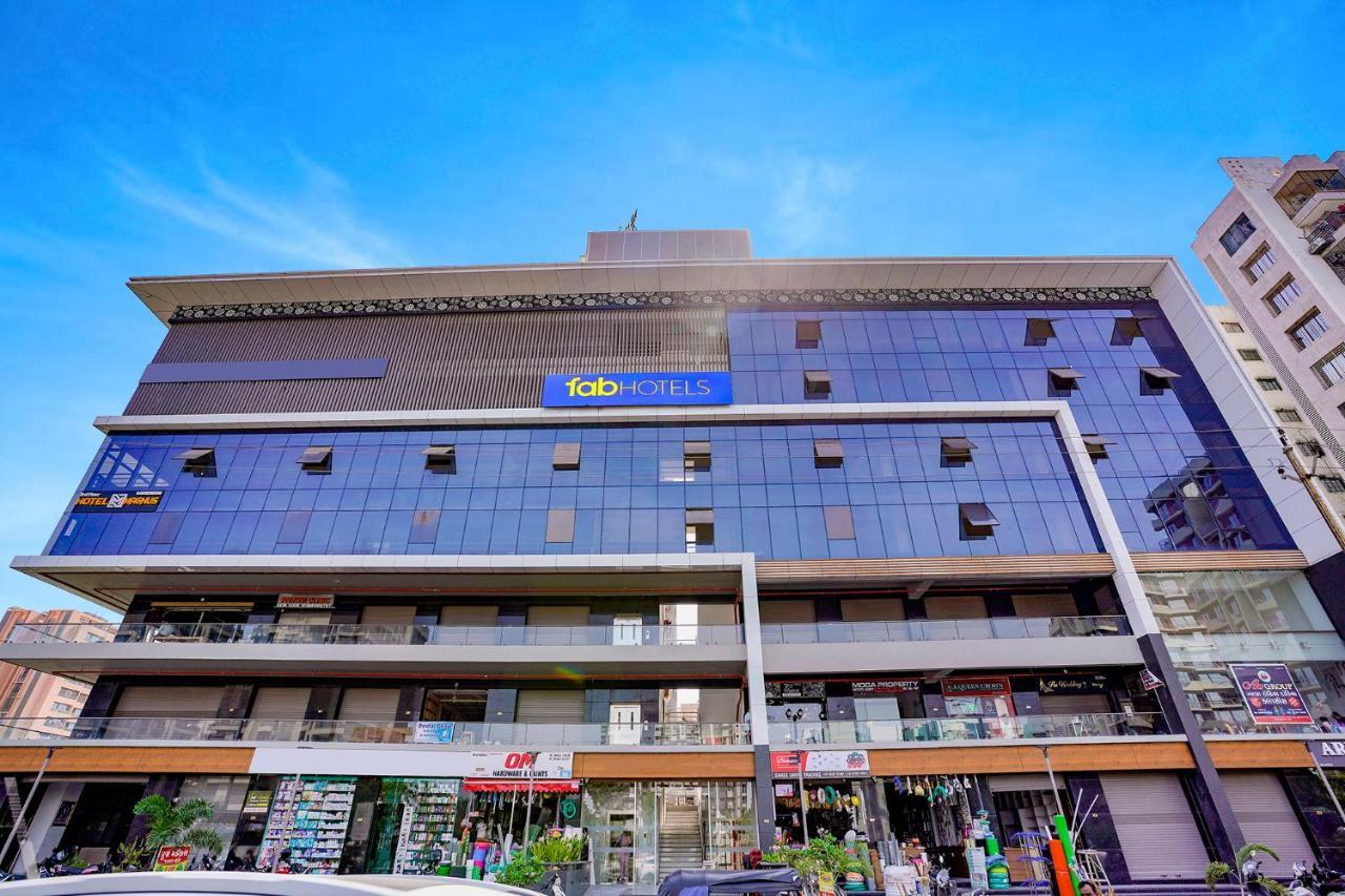 Fabhotel Magnus سورات المظهر الخارجي الصورة